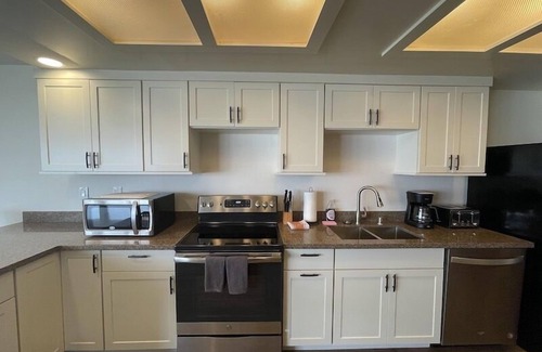 Mission Beach Condo | 3631-2 Ocean Front Walk