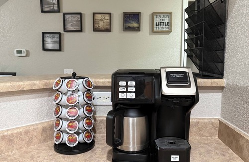 Yuma House | 365 Sunshine of Yuma (3 bedrooms & 2.5 bath)