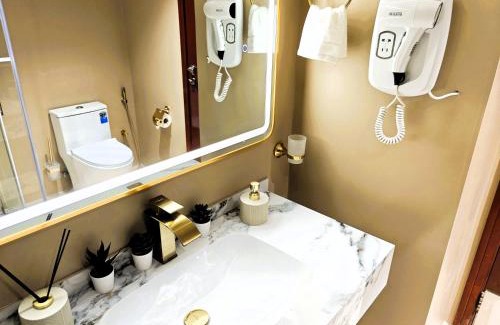 Dubai Sports City Apartment | 369 Stays- 1 Bedroom Apartment in Sports City