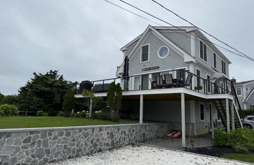 Chatham House | 37 Clam Shell Drive Chatham - Slow M'Ocean