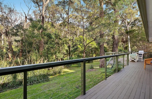Dalmeny House | 37 Coastal Court - Bush Retreat By the Sea