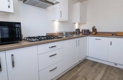 Chester House | 37 DEVANA GARDENS, pet friendly, with a garden in Chester