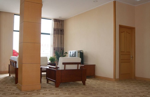 Kunshan House | 37 Garden Guesthouse Yangcheng Lake Br.