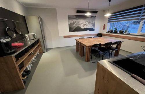 Trinec Hostel | 37 m² Hostel ∙ 7 guests