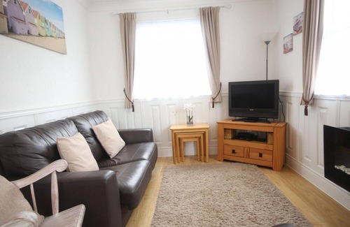 Selsey House | 37E Medmerry Park 2 Bedroom Chalet