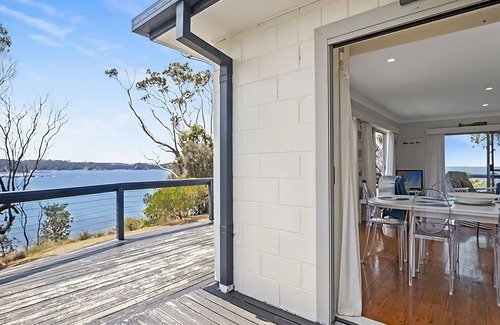 Rosedale House | 38 Cooks Crescent Ocean views from every room