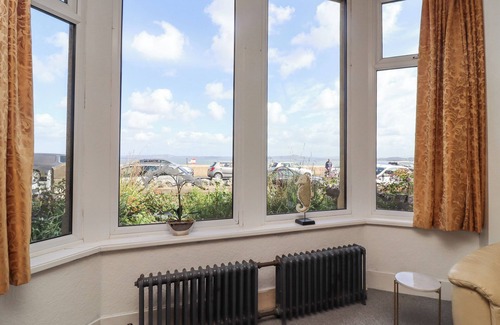 Slyne Cottage | 382 ON THE BAY, pet friendly, country holiday cottage in Morecambe