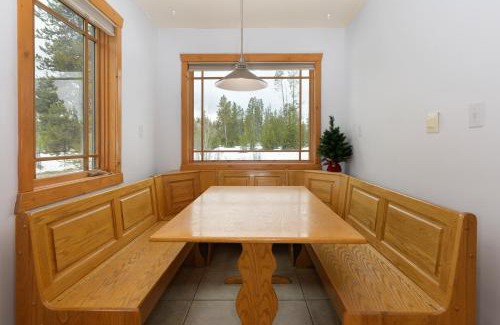 Fraser House | 383 County Road 508 by Stay Winter Park