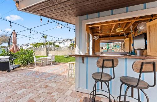 Harbor Heights Apartment | 384 Harbor Drive