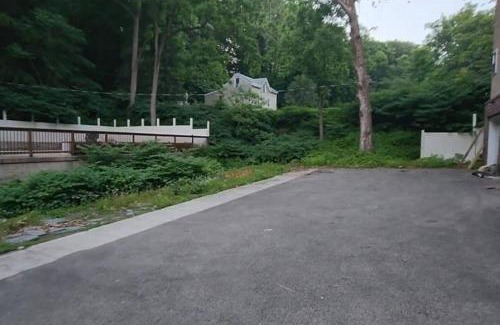 Roxborough House | 389D Relaxing 1 BR Home