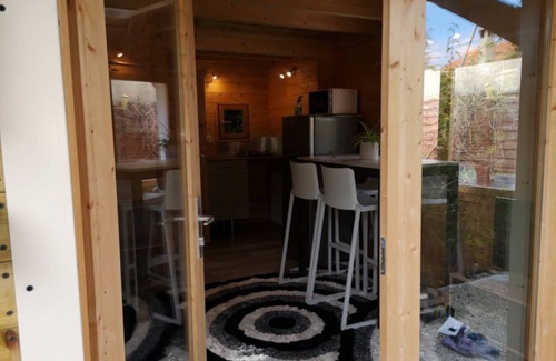 Route d'Arles Ski Chalet | 38m² chalet 10 minutes from the center of Nîmes