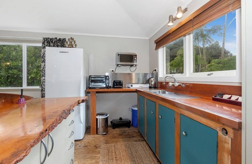 Tutukaka House | 39 North - Tutukaka Holiday Home