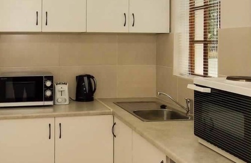 Port Elizabeth House | 39 on Nile Guesthouse