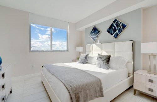 Northeast Miami Apartment | 3900-902CH DESIGN DISTRICT, CONDO 2 BEDROOMS & 2 BATHROOMS