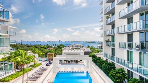 Northeast Miami Apartment | 3900-902CH DESIGN DISTRICT, CONDO 2 BEDROOMS & 2 BATHROOMS