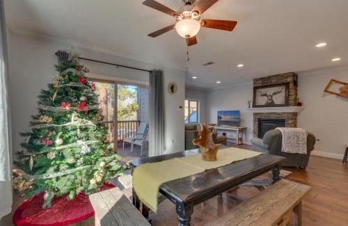 South Lake Tahoe Apartment | 3987 - Upscale Townhouse Walk to Heavenly, Casino and Beach