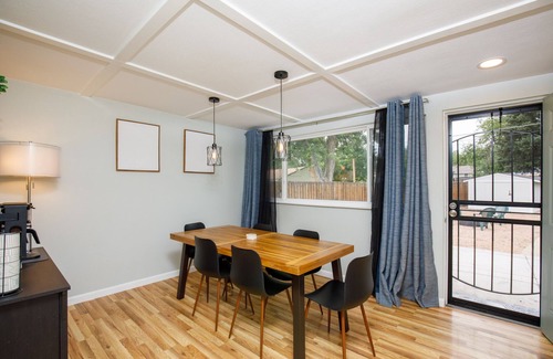 Barnum West House | 3b/2b West Denver Home BBQ/Fire pit and large yard near Red Rocks/Downtown