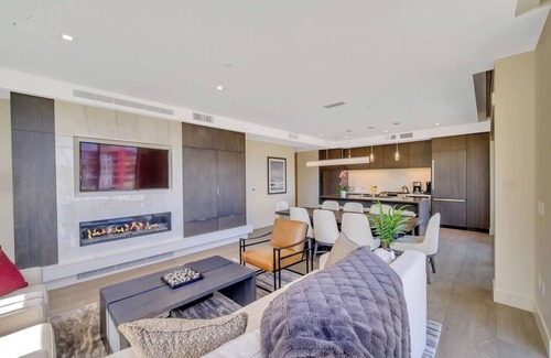 The Timbers Condo | 3B luxury ski-in/ski-out,Ski rentals,Peloton bike