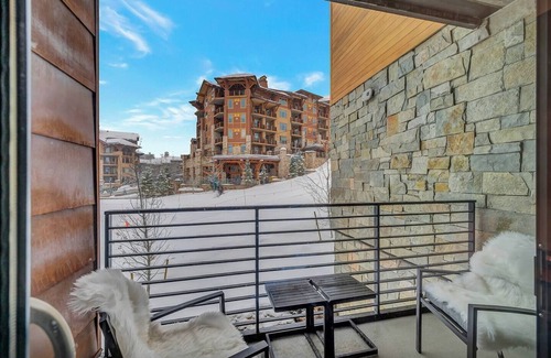 The Timbers Condo | 3B luxury ski-in/ski-out,Ski rentals,Peloton bike