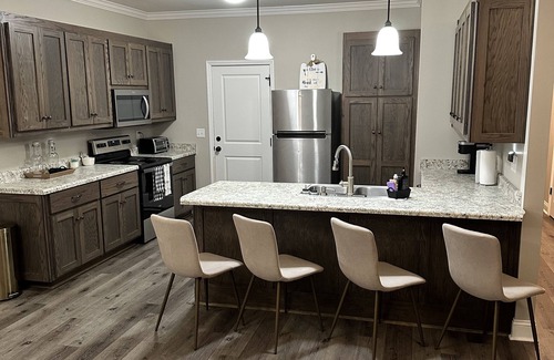 Adel House | 3BD 2.5BATH TOWNHOME NEAR VALDOSTA