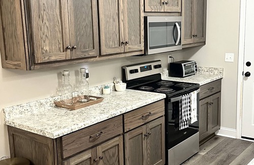 Adel House | 3BD 2.5BATH TOWNHOME NEAR VALDOSTA