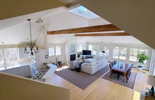 Truro House | 3BD Contemporary-POOL! A/C, Deck & Walk to Great Hollow Beach