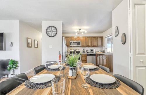 Security-Widefield House | 3BD Family Retreat Near COS Airport & Fort Carson