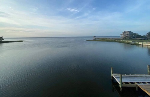 Brigands' Bay House | 3BD Home in Frisco. Right on the water- Sleeps 8.