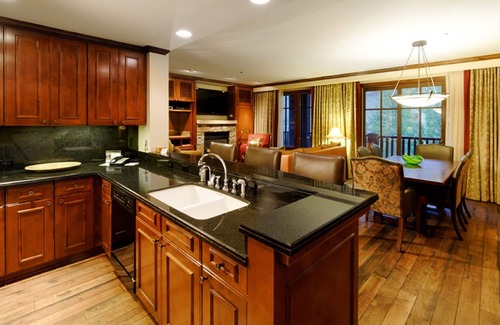 Aspen Condo | 3BD Ritz-Carlton Club Aspen - Ski-in & Ski-out
