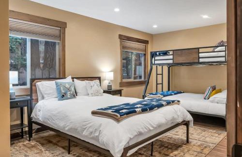Kings Beach House | 3BD with Hot Tub Two Minutes from King Beach