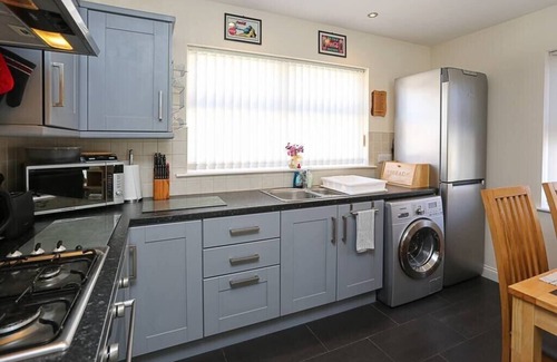 Belfast Apartment | 3Bed/2Bath Duplex Apartment - Pure Bliss Belfast