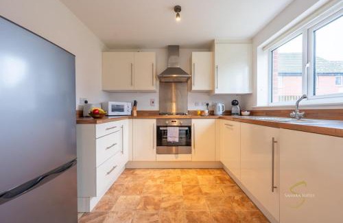 Llanwern Apartment | 3BED Glan Llyn Retreat - Close to Cardiff & Newport - Parking