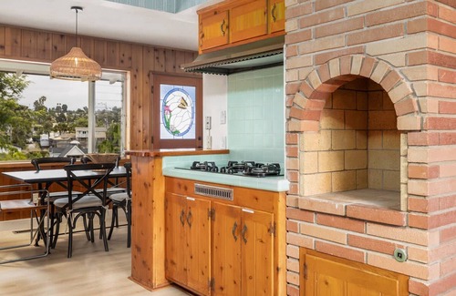 Olde Carlsbad House | 3bed Single Level Home