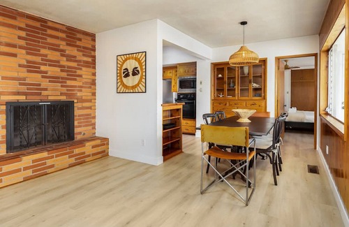 Olde Carlsbad House | 3bed Single Level Home