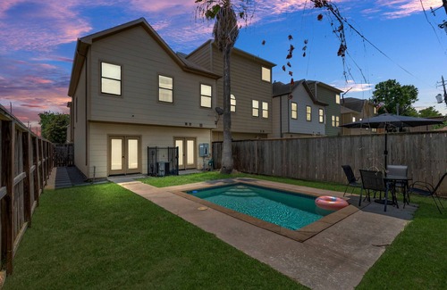 Woodlake - Briar Meadow House | 3Bedroom 3Bath Lavish Townhome In The Galleria Area With Private Pool