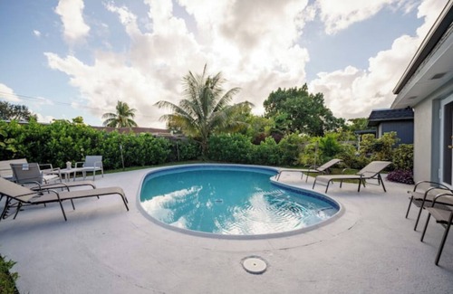 Tamarac House | 3Bedroom Cozy W Large Private Pool FLL/MIA/WPB