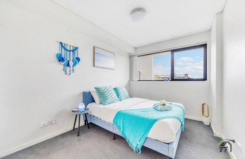 Homebush Apartment | 3bedroom Serenity Stay in Homebush