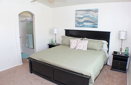 Rita Ranch House | 3bedrooms home w/comfortable mattress in Rita ranch