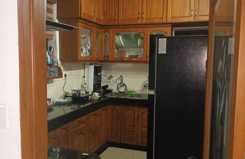 Kochi Apartment | 3BHK apartment for Daily rent. Near to ELAMKULAM- KADAVANTARA metro station.