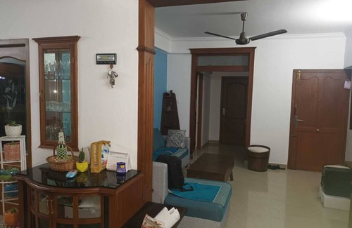 Kochi Apartment | 3BHK apartment for Daily rent. Near to ELAMKULAM- KADAVANTARA metro station.