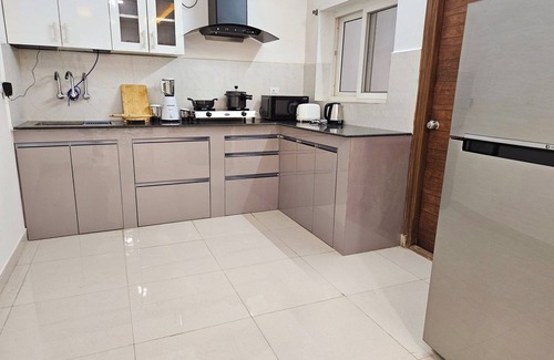 Madhapur Apartment | 3bhk in Madhapur. Close to Hitex, Mindspace