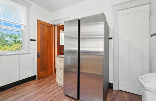 West Price Hill Apartment | 3BR 1 Bath Extended Stay