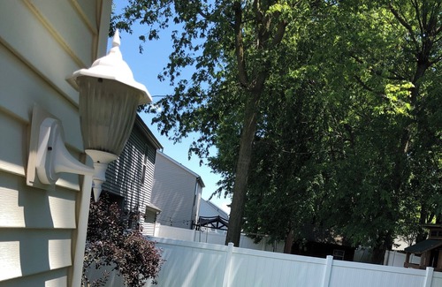 South Bend House | 3BR / 2.5BA Updated Home w/ Finished Basement 1 Garage Space - 15 minutes to ND
