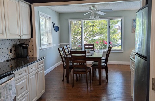 Gold Coast Condo | 3br 2ba centrally located on the island. Family-owned for over 35 years!