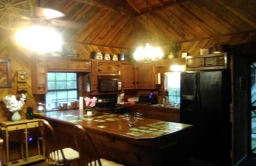 Reddick Cabin | 3BR 2BA HOUSE near WORLD EQUESTRIAN CENTER PETS HORSES OK FURINISHED 1,799/month