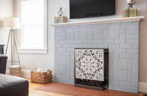 Jonesborough House | 3BR, 2BA house steps from historic Jonesborough