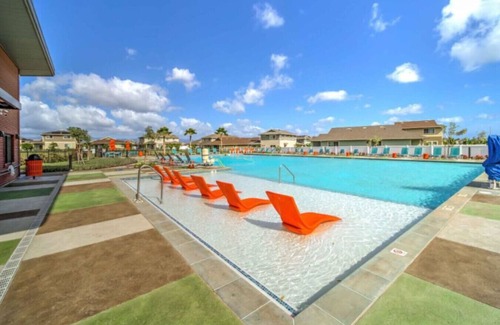 Ewa House | 3BR/2BA New Build | Pool | W/D | Garage | Park