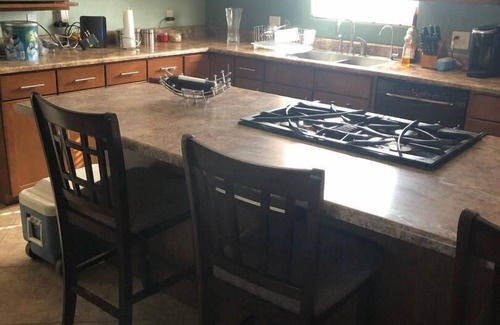 Bullhead City House | 3br/2ba/pool/luxury/comfort/bbq/tv