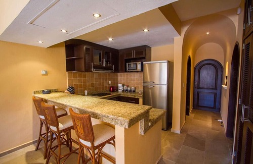 Puerto Aventuras Condo | 3br/2bath - sleeps 6- Peaceful area for you to relax and enjoy your vacation!
