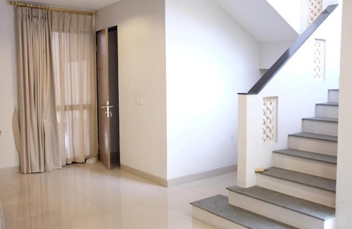 Cilandak House | 3BR 2FL Townhouse with Pool
